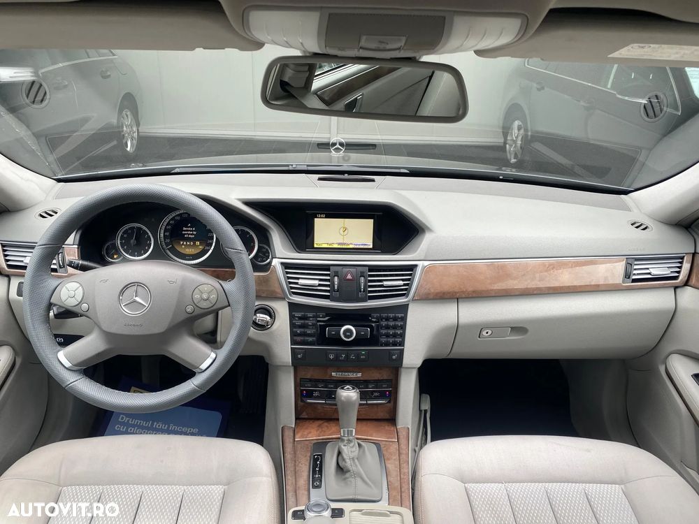 Mercedes-Benz E - 13