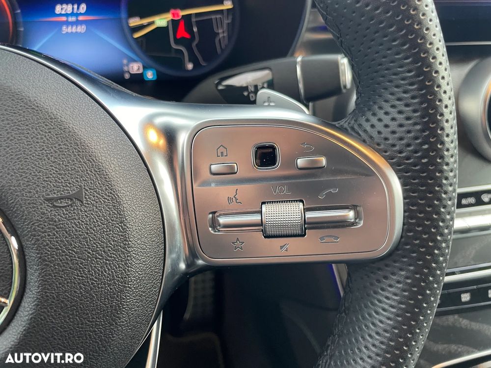 Mercedes-Benz GLC Coupe 300 4MATIC MHEV - 25