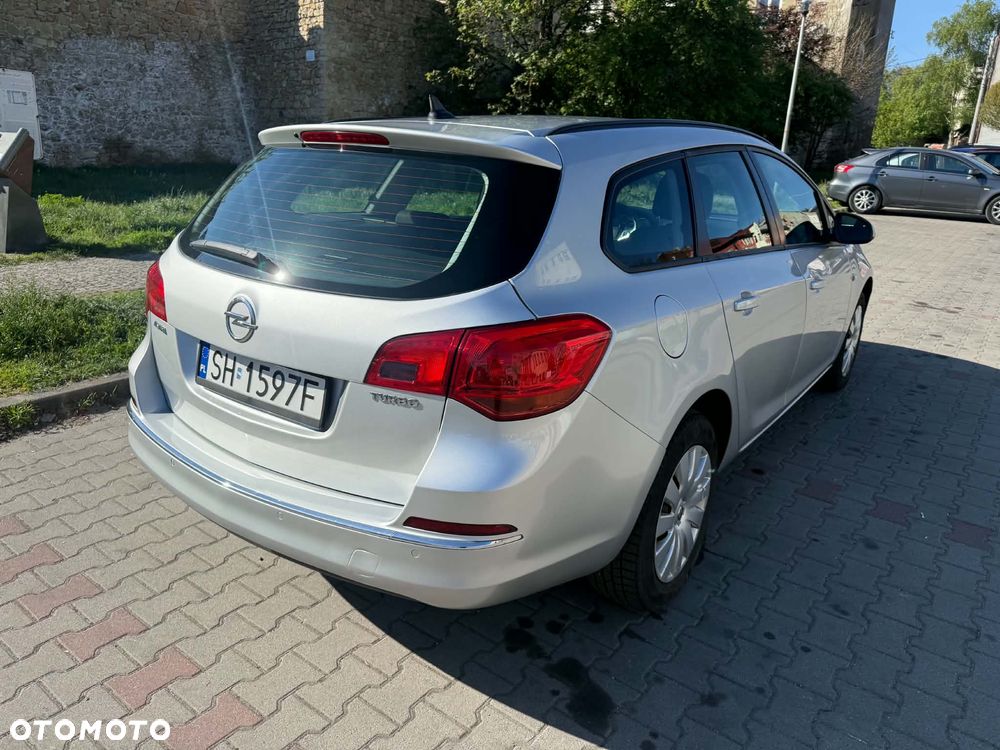 Opel Astra 1.4 T Enjoy - 12