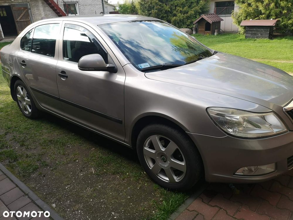 Skoda Octavia 1.6 Classic - 4
