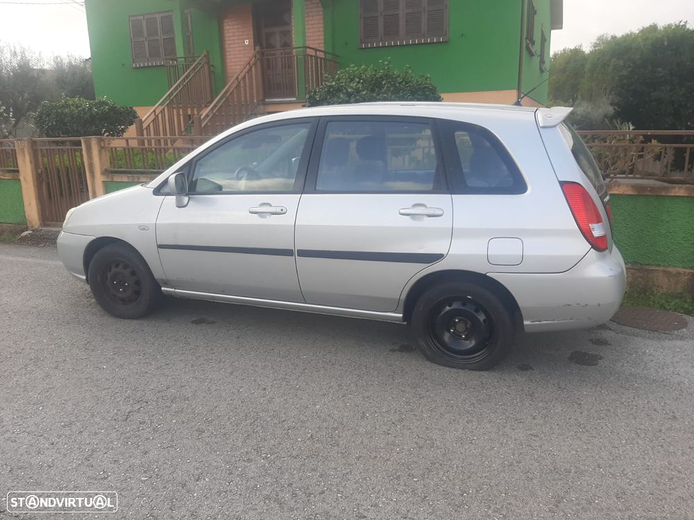 Suzuki LIana 2003 para peças - 1