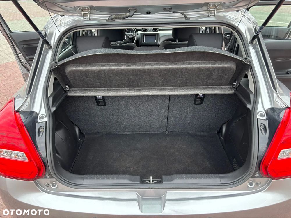 Suzuki Swift 1.2 Dualjet SHVS Premium CVT - 17