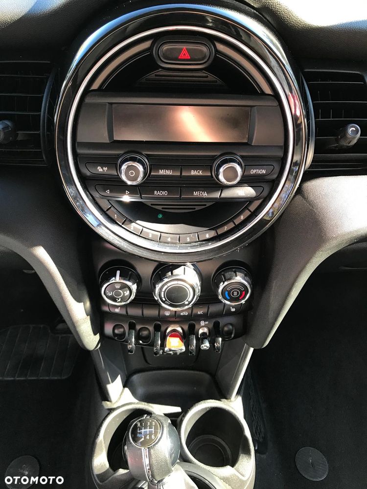 MINI ONE - 12