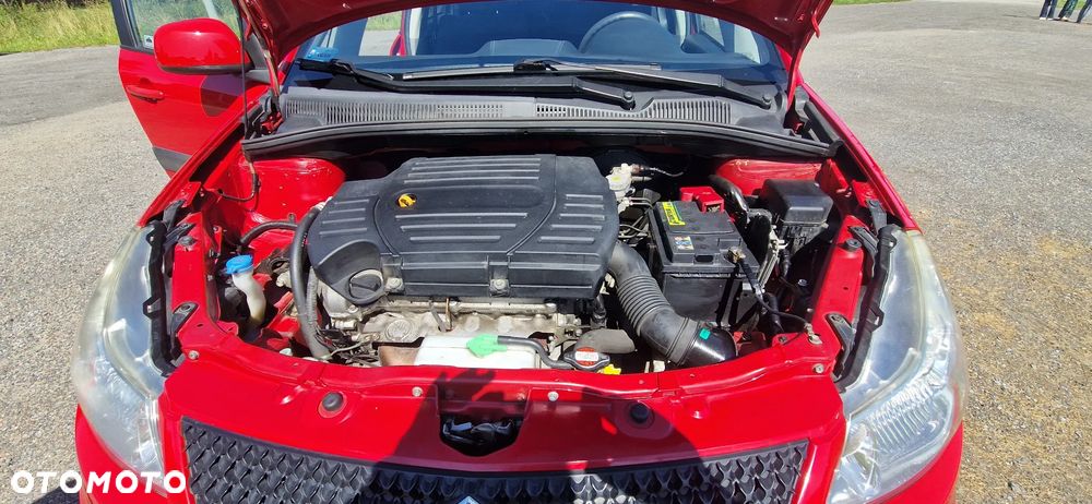Suzuki SX4 1.6 Comfort 4WD - 18