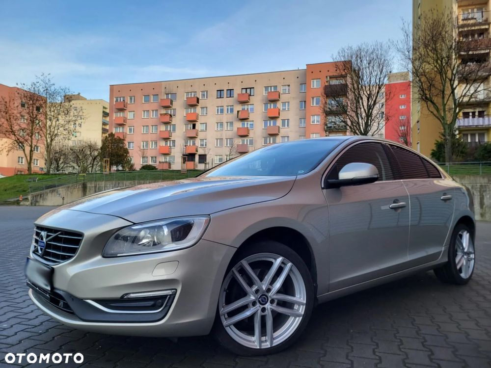 Volvo S60 D3 Momentum - 3