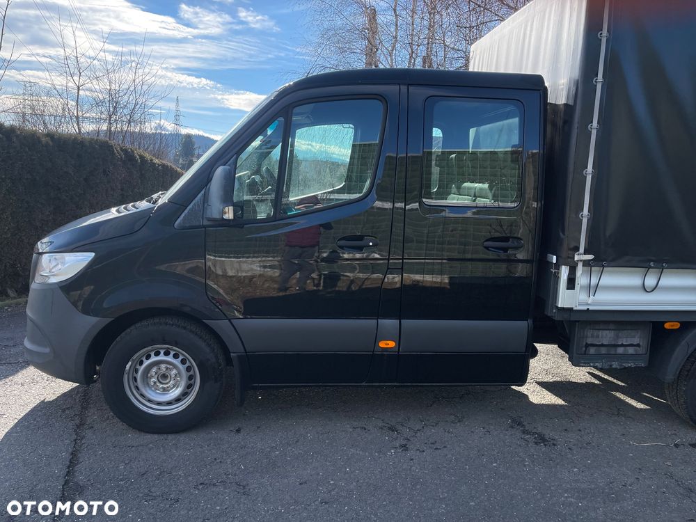 Mercedes-Benz Sprinter - 2