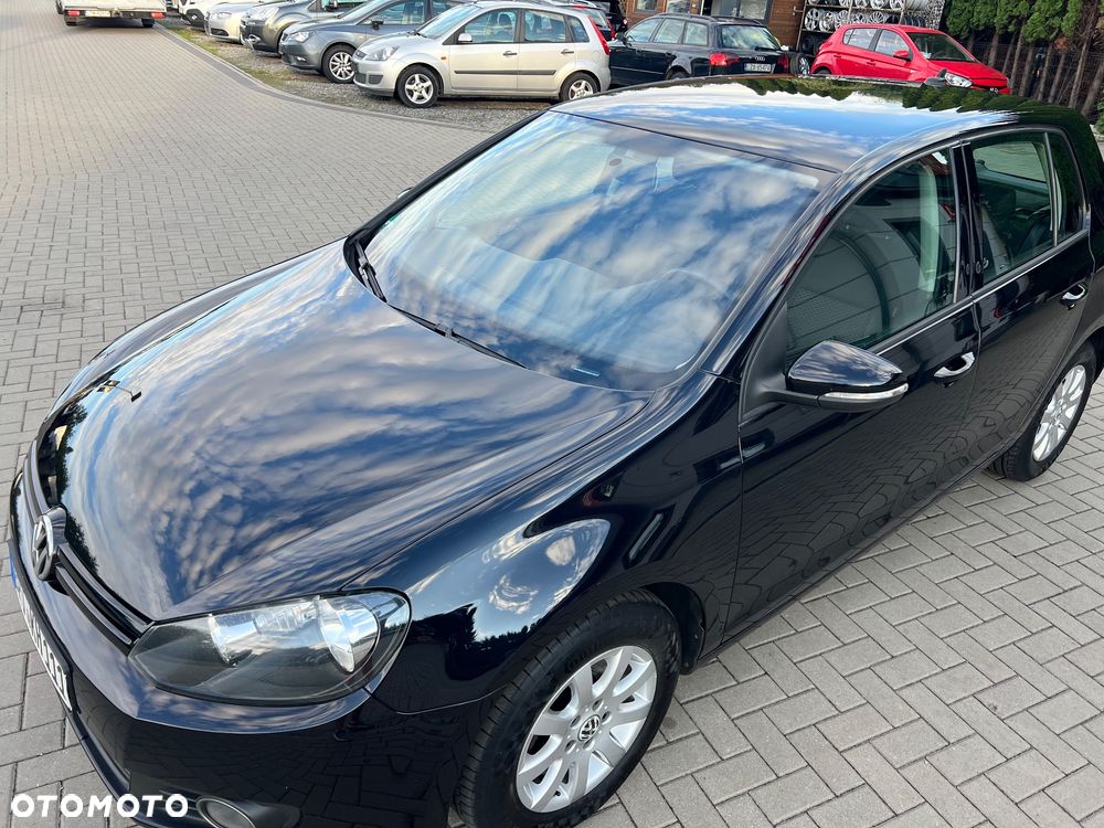 Volkswagen Golf 1.6 TDI DPF BlueMotion - 9