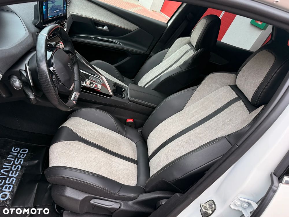 Peugeot 3008 1.6 PureTech Hybrid PHEV GT S&S EAT8 - 25