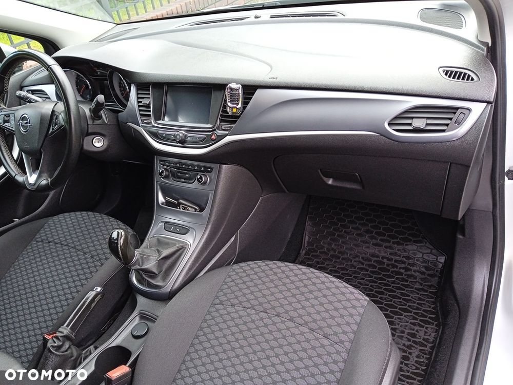 Opel Astra 1.4 T Elite - 21