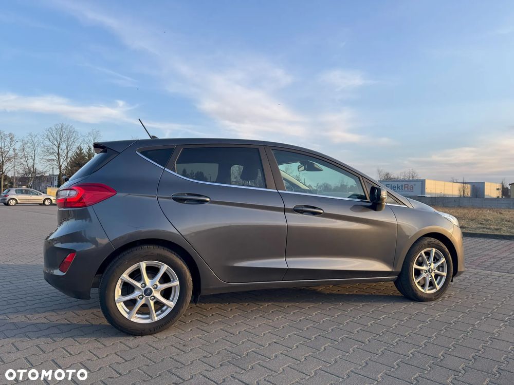 Ford Fiesta - 4