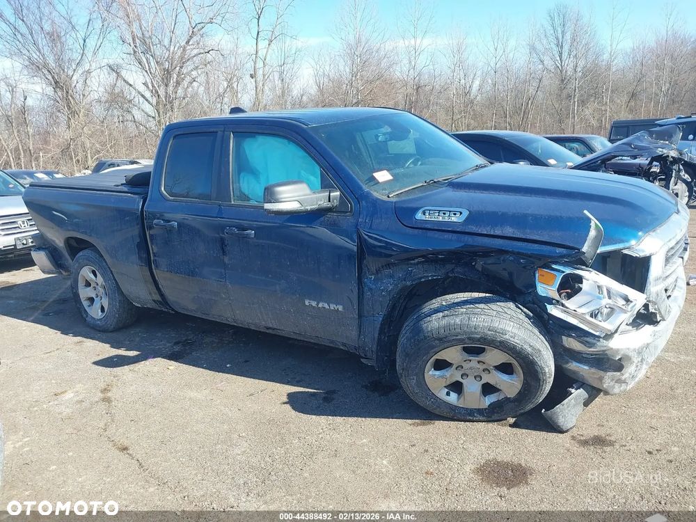 RAM 1500 - 12