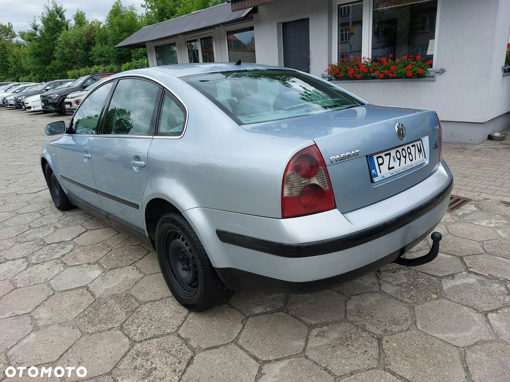 Volkswagen Passat - 6
