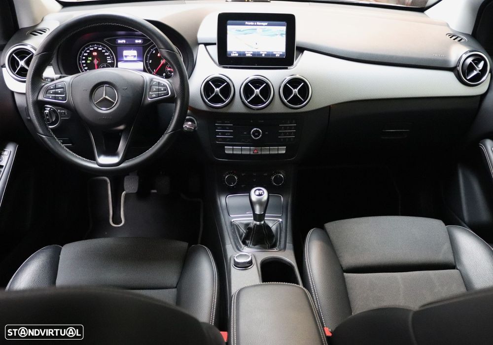 Mercedes-Benz B 180 CDI Style - 29