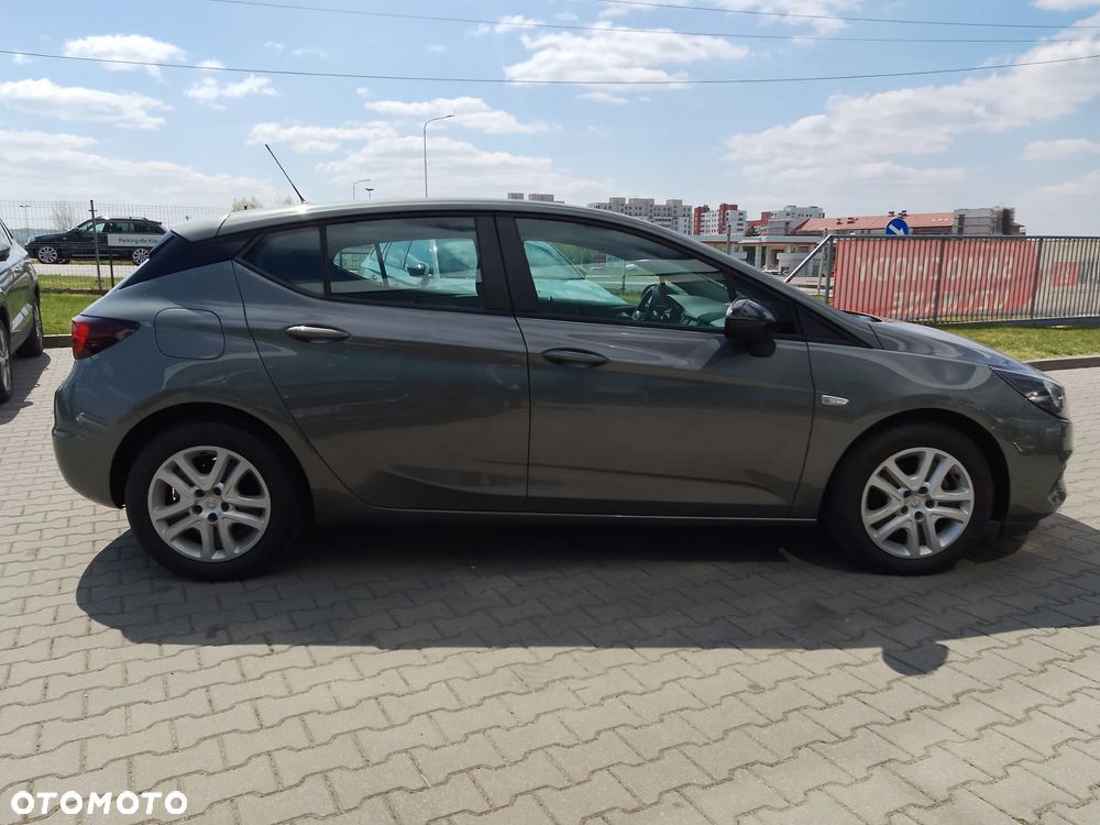 Opel Astra 1.2 T Edition S&S - 4