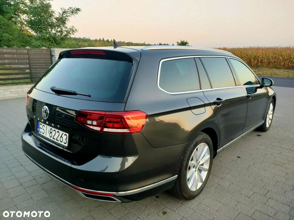Volkswagen Passat - 7