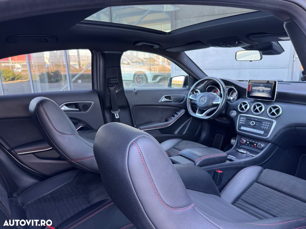 Mercedes-Benz A 200 d 7G-DCT AMG Line - 14