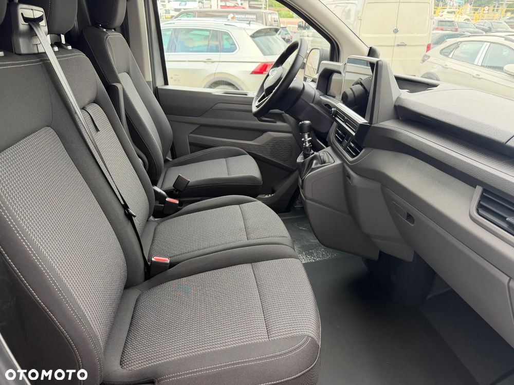 Volkswagen Transporter T7 - 10