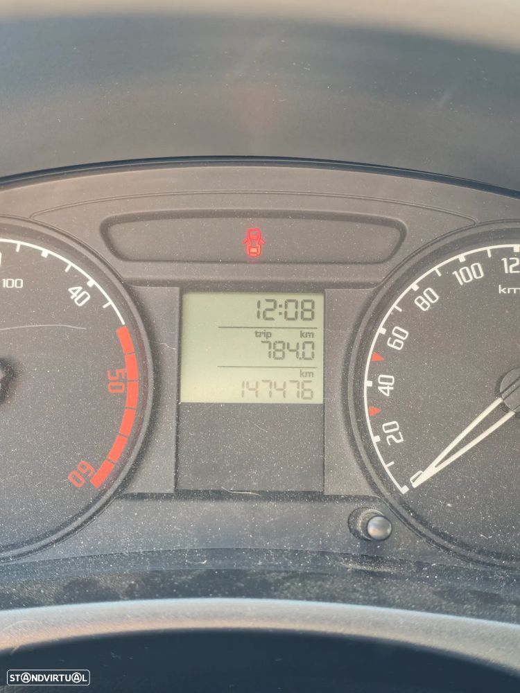 Skoda Fabia 1.4 TDI Ambiente - 4