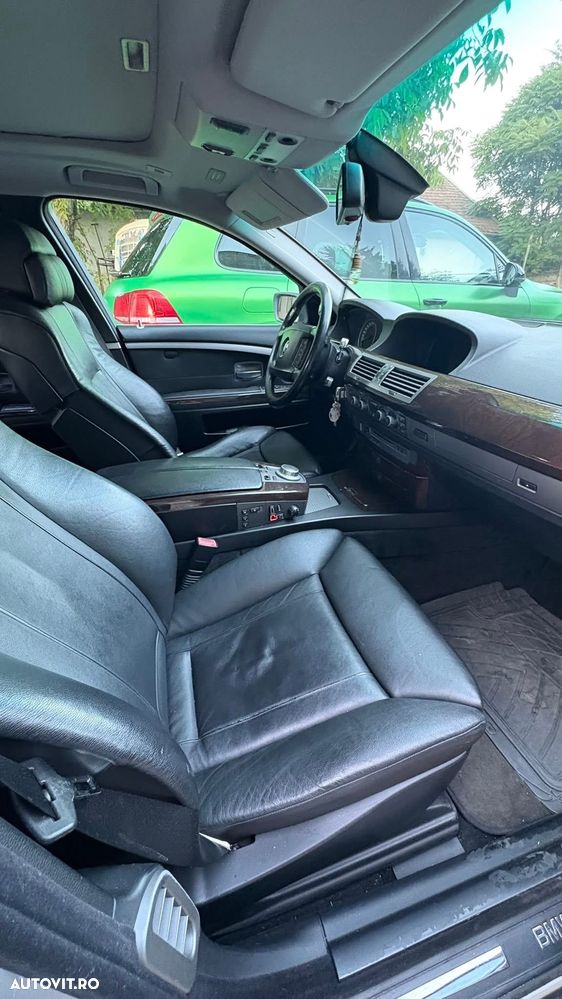 BMW Seria 7 - 6