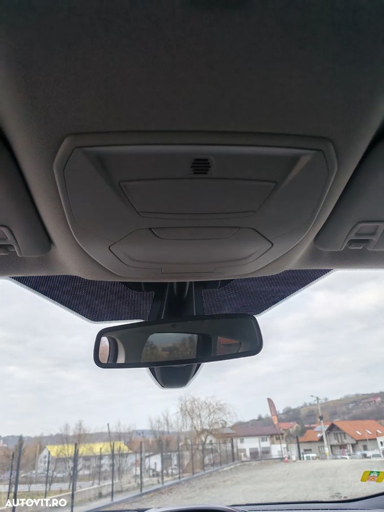 Ford Kuga 1.6 EcoBoost 2x4 Titanium - 23