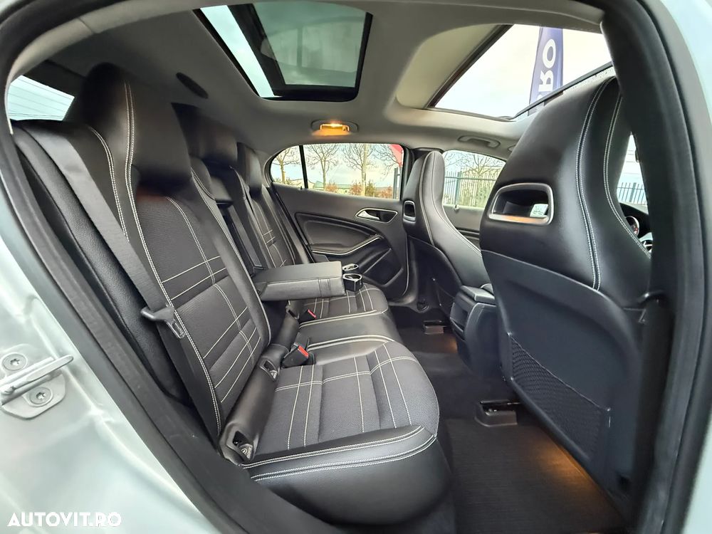 Mercedes-Benz GLA 200 AMG Line - 8