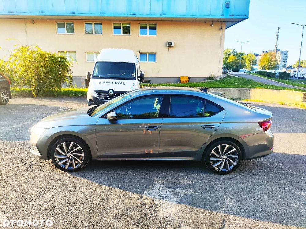 Skoda Octavia 2.0 TDI Ambition DSG - 8
