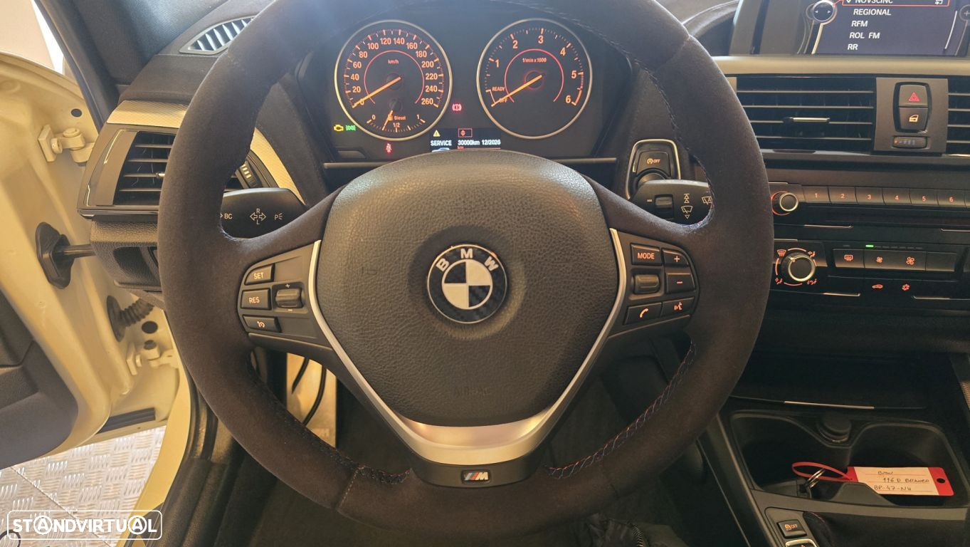 BMW 118 d Pack M - 38