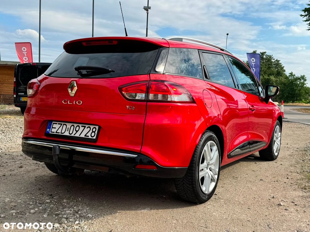 Renault Clio - 6