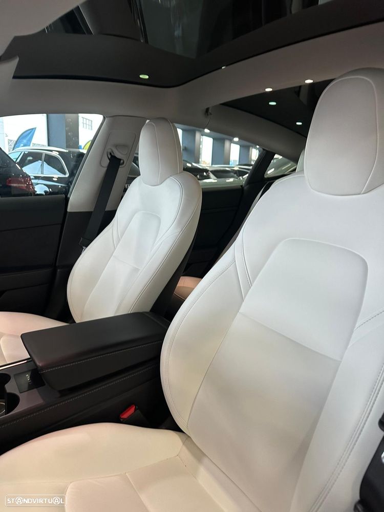 Tesla Model 3 Long Range RWD - 10