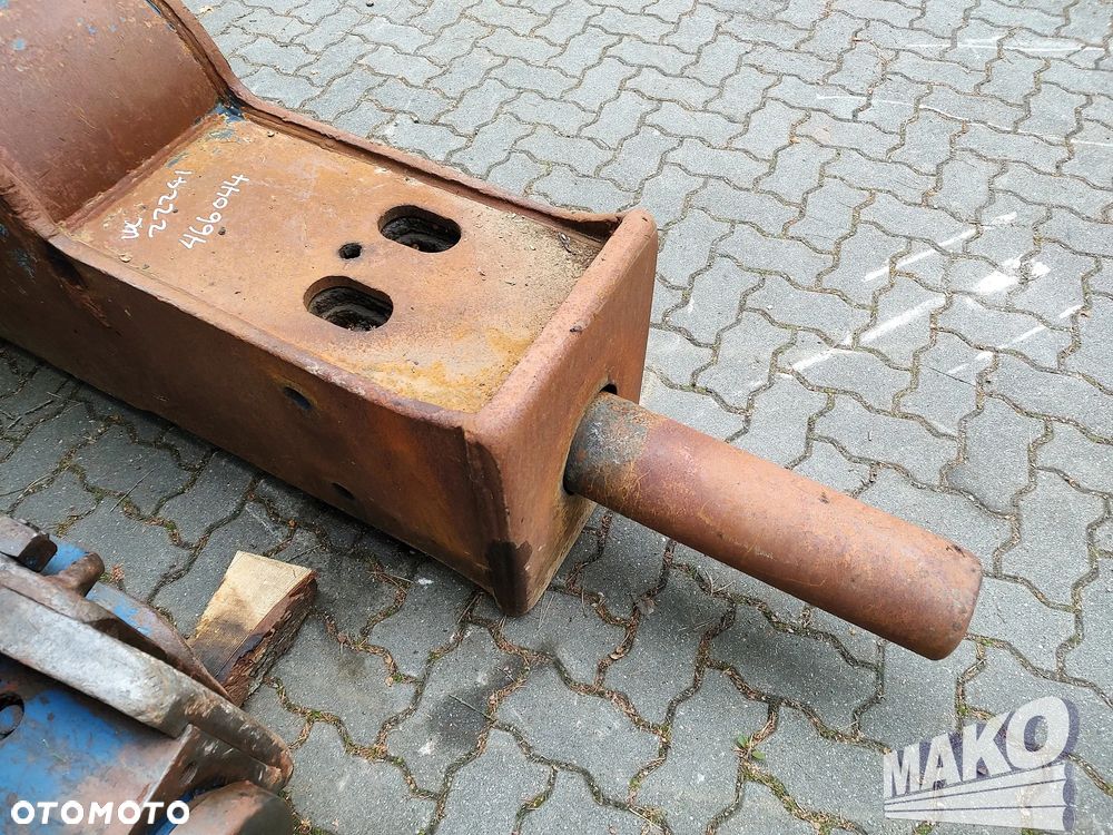 Młot hydrauliczny Toku TNB230 2250kg do koparki - 4