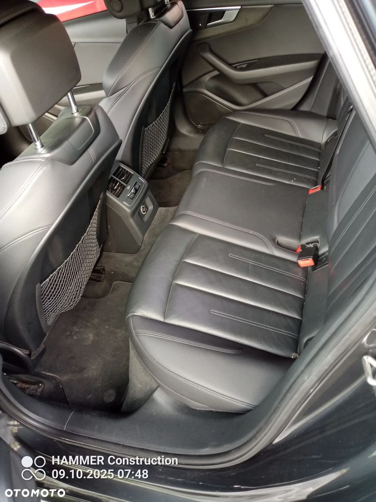 Audi A4 Limousine - 10