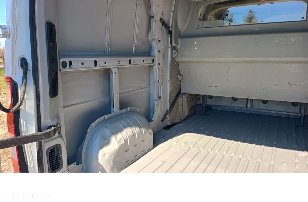 Renault Master - 19