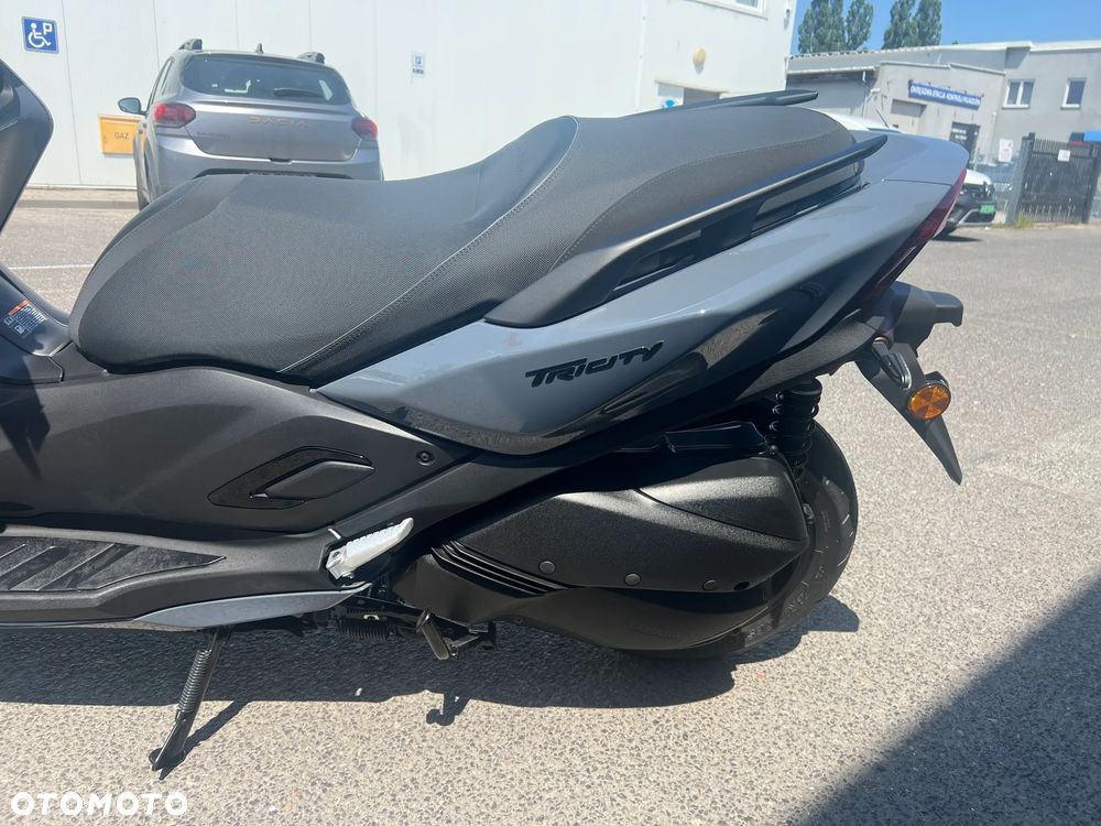 Yamaha Tricity - 19