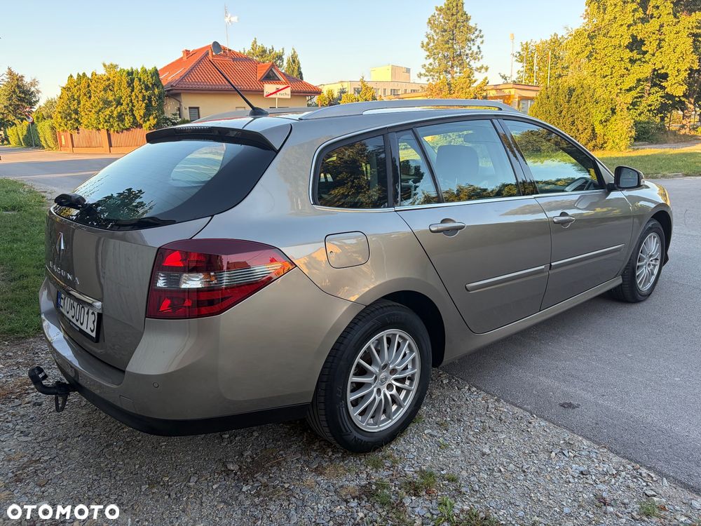 Renault Laguna dCi 110 FAP Expression - 8