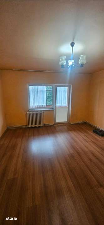 De vanzare Apartament spatios 4 camere, Dambul Rotund, Cluj-Napoca — fotografia 3