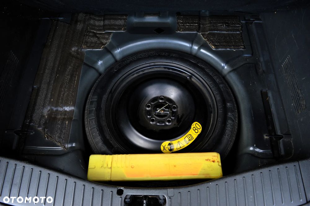 Ford Focus C-Max 1.6 TDCi Ambiente - 34