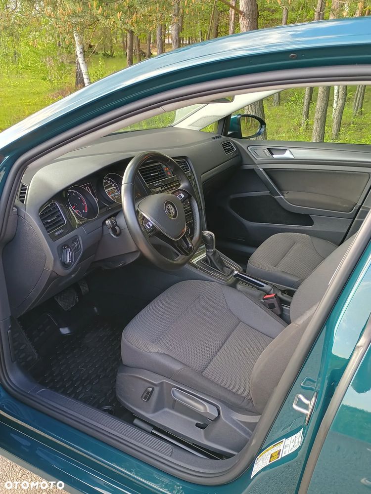 Volkswagen Golf - 7