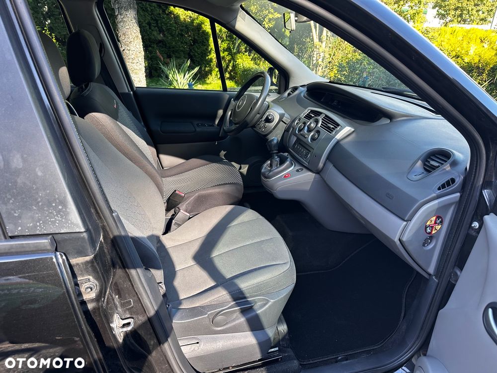 Renault Scenic 1.6 16V Avantage - 5