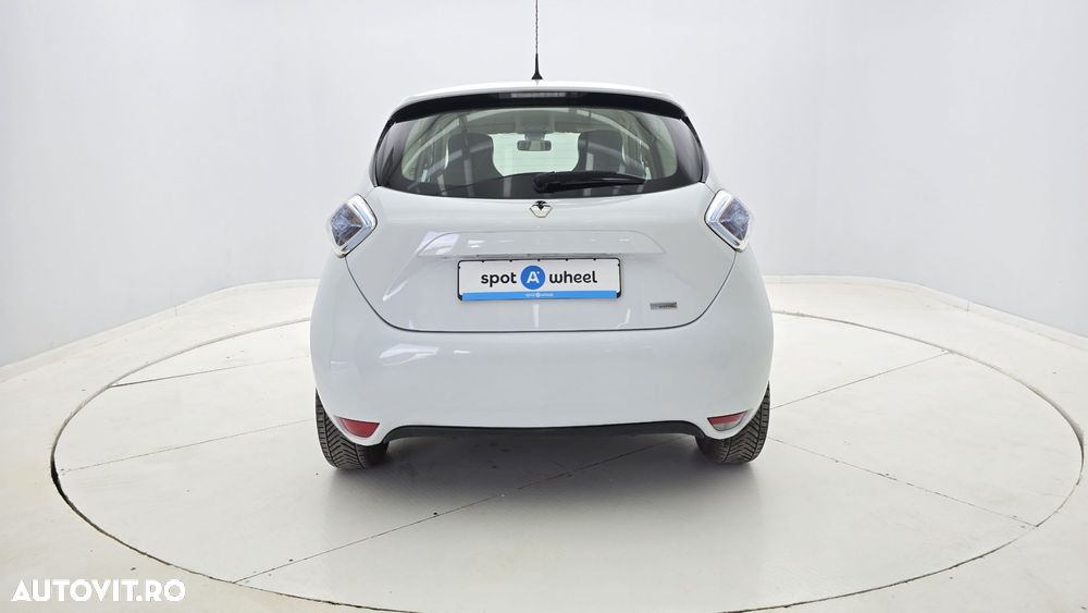 Renault ZOE - 9