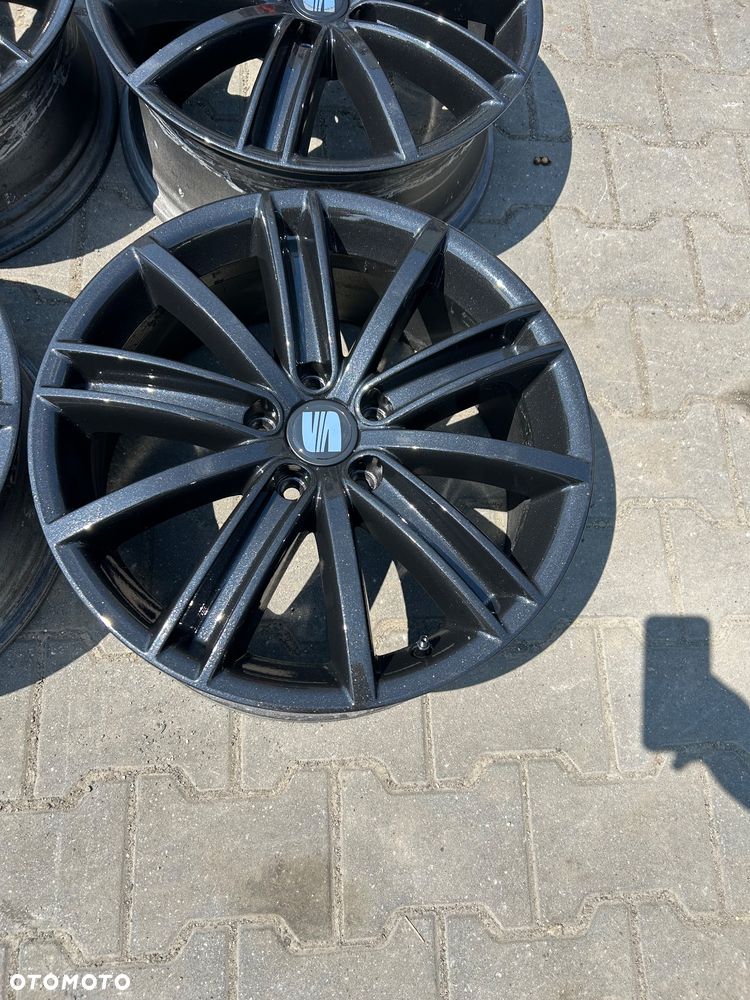 Alufelgi Seat 18 cali 5x112 Audi Volkswagen Skoda Czarne - 5
