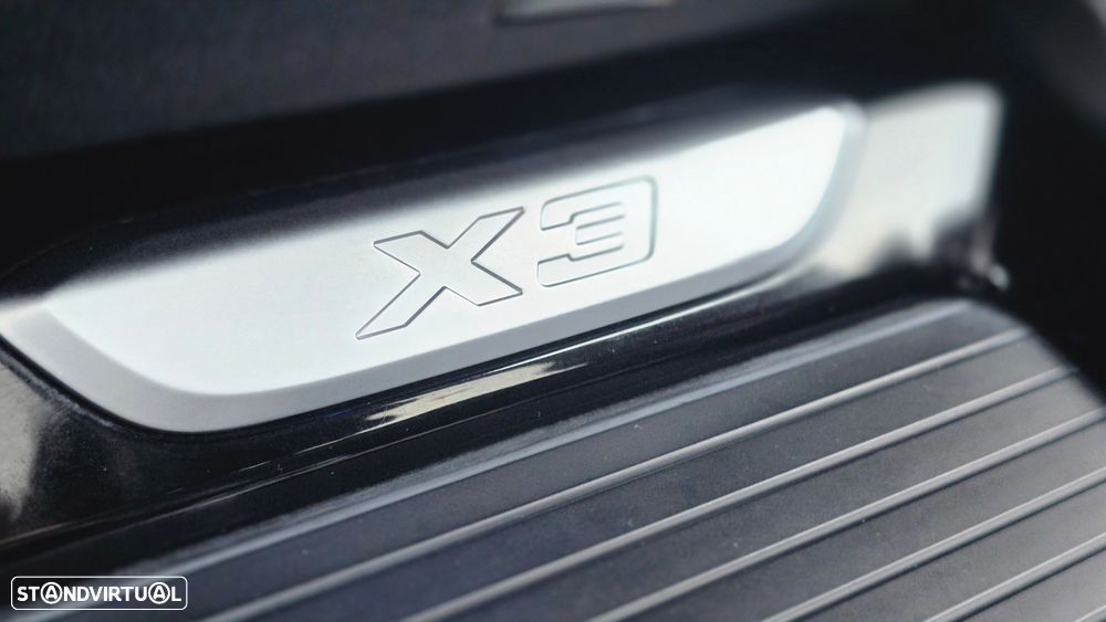 BMW X3 20 d xDrive Pack M - 41
