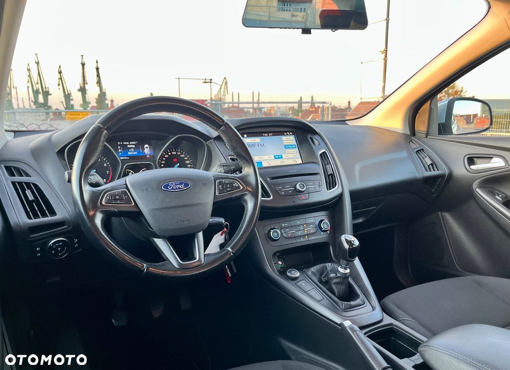 Ford Focus 1.5 EcoBoost SYNC Edition ASS - 14