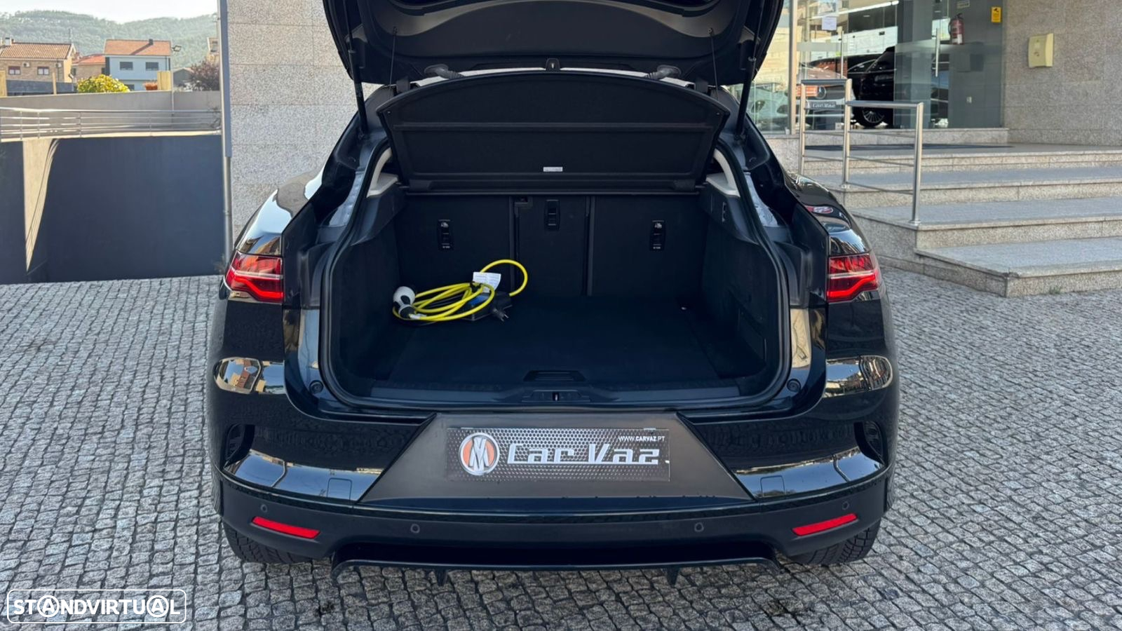 Jaguar I-Pace EV400 AWD S - 9