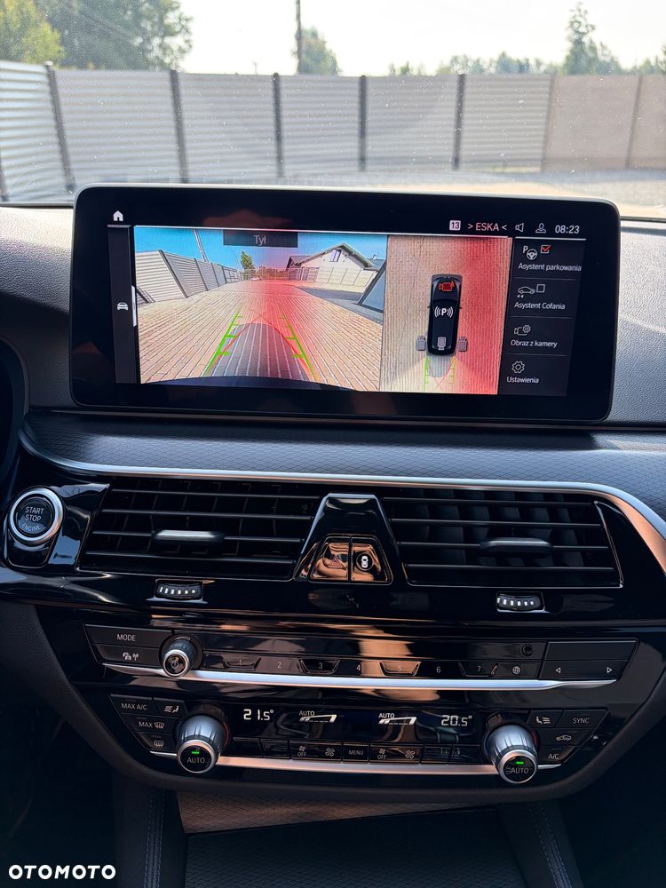BMW Seria 5 520d M Sport sport - 27