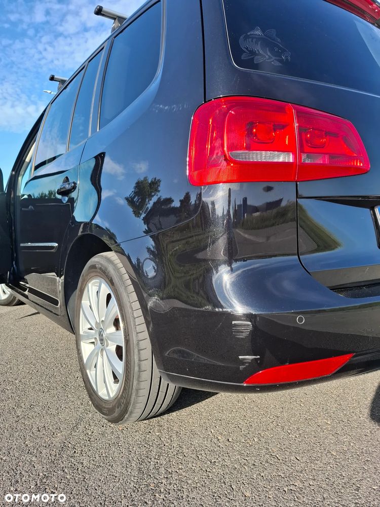 Volkswagen Touran 2.0 TDI DPF BlueMotion Technology Highline - 5