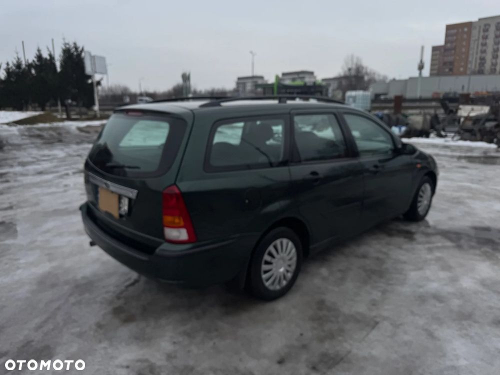 Ford Focus - 4