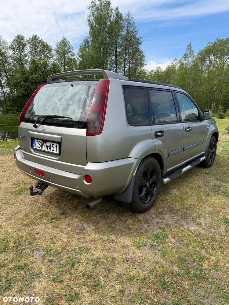 Nissan X-Trail 2.2 dCi 4x4 DPF Columbia - 3