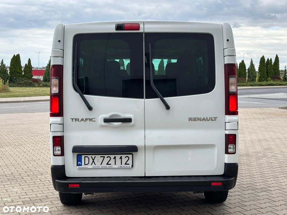 Renault Trafic Grand SpaceClass 2.0 dCi - 6
