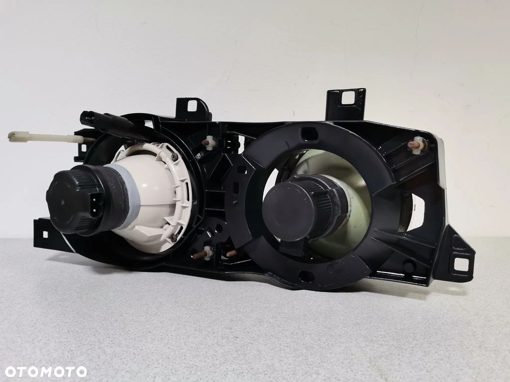 Lampa Reflektor lewy BMW 5 E34 BMW 7 E32 87-97 YELLOW HELLA Oryginał - 5