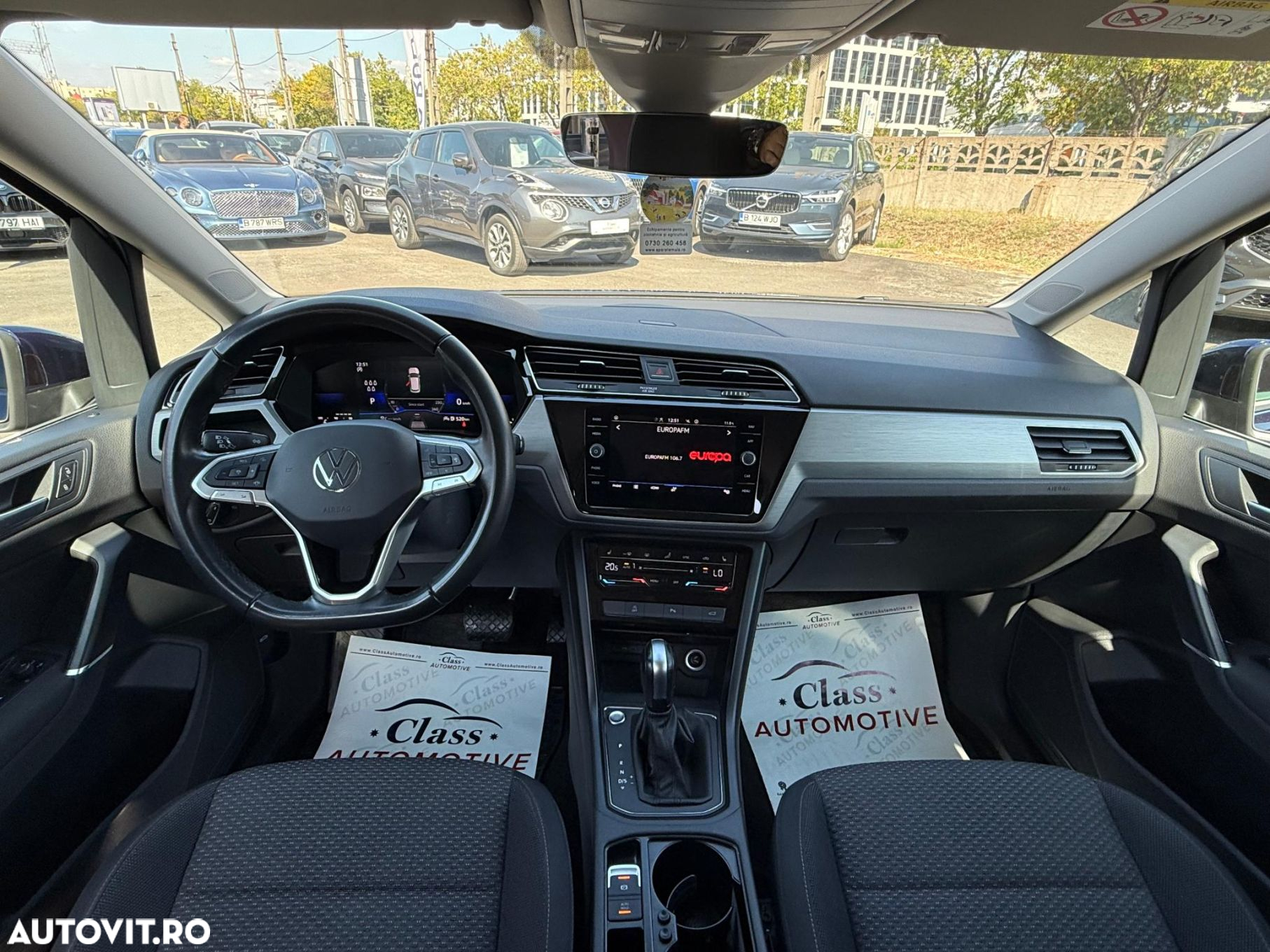 Volkswagen Touran 2.0 TDI DSG Comfortline - 5